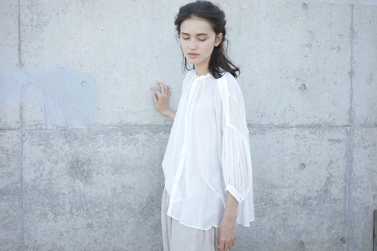 2020 Suzuki Takayuki puff-sleeve blouse - トップス