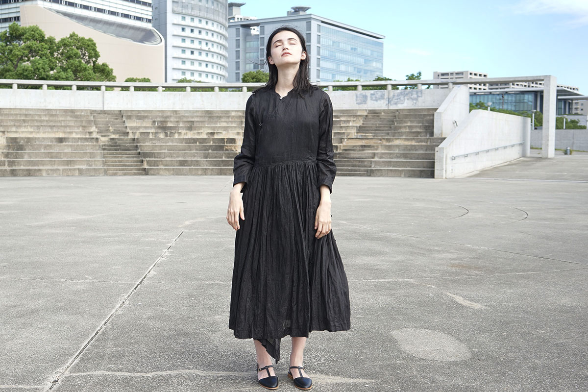 suzuki takayukiスズキタカユキcache-soeur dress[S201-23/black