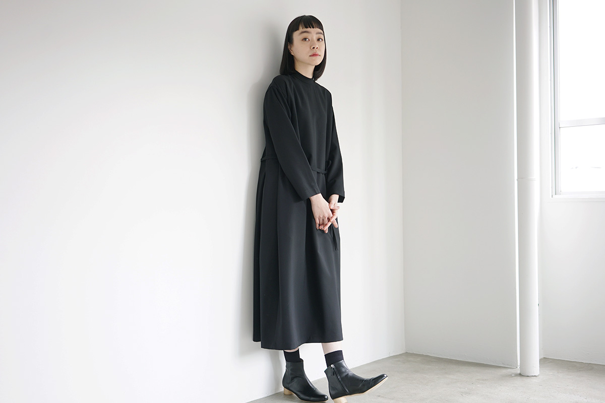 Mochi モチ high neck dress [black] サイズ 2季節感春秋冬