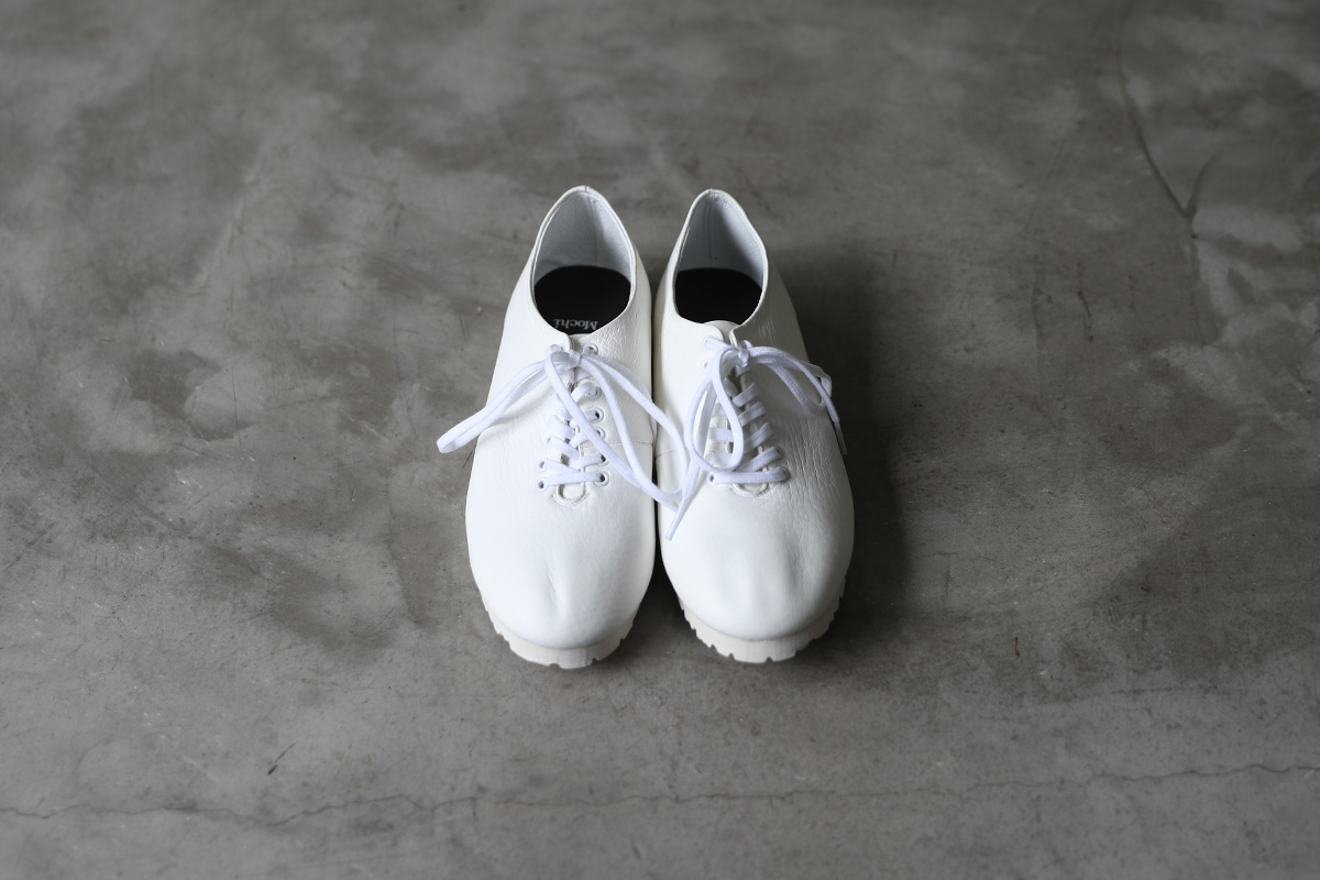 Mochiモチleather sneakers [ma-pro-03-/white]Mochi 最新コレクション 