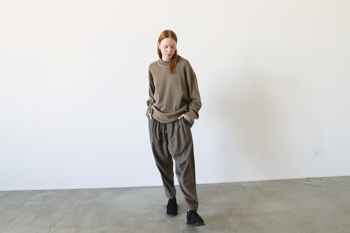Edwina Hoerl  エドウィナホール MOCK NECK SWEATER<SARTRE>[20A/EH43TS-01/greige]