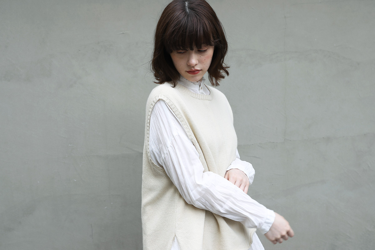 knitted vest [A221-12/nude]