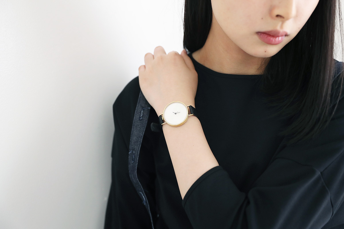 nejicommu Sayuri Fujiiによる時計ブランド。公式ネジコミュ通販サイト