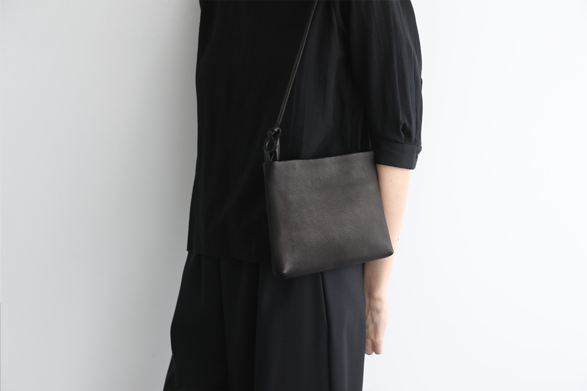 Mochi horizontal bag [ma-pro-11/black]