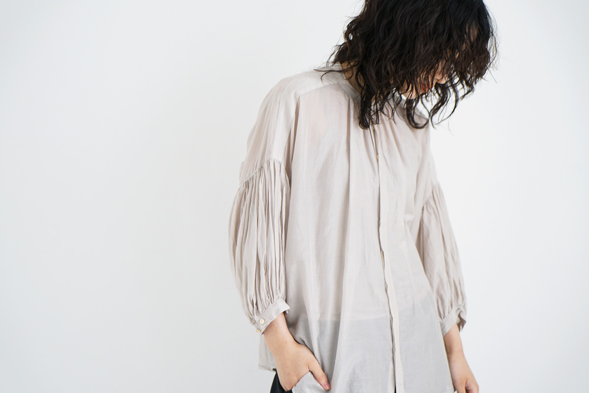 puff-sleeve blouse [S221-13/ice grey]