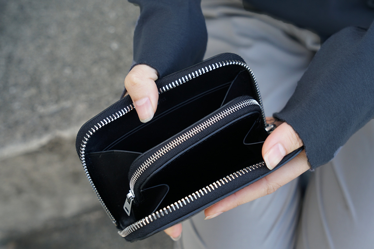 Aeta アエタVT03 ROUND WALLET S[BLACK]Aeta 最新のバッグなど革