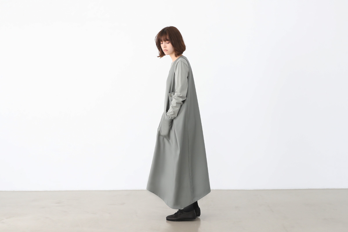 Mochi square neck dress [ma22-op-02/green gray]