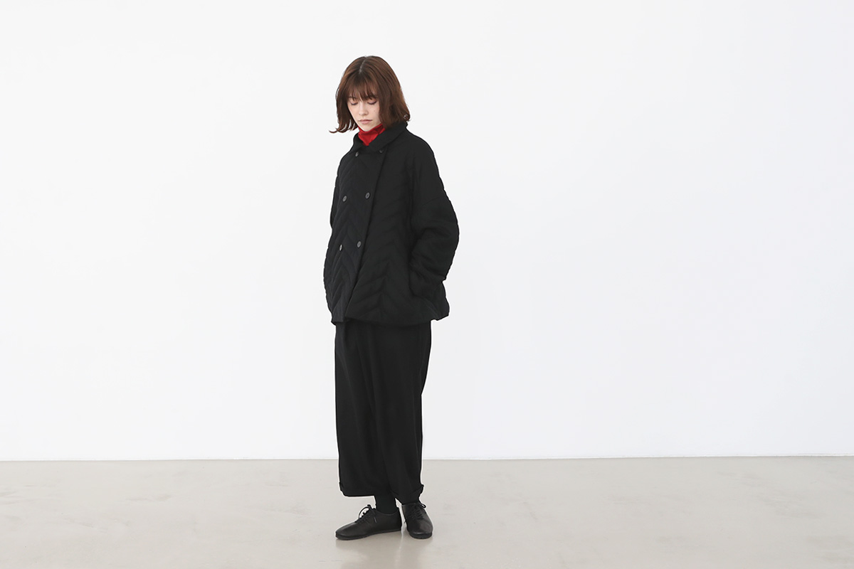 Mochi quilted jacket [ma22-jk-02/black]