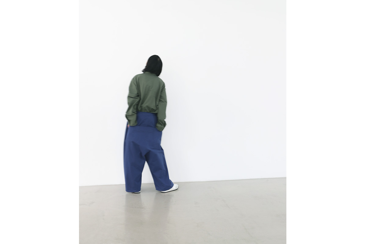 VUy ヴウワイ wide silhouette pants vuy-a22-p01[BLUE]