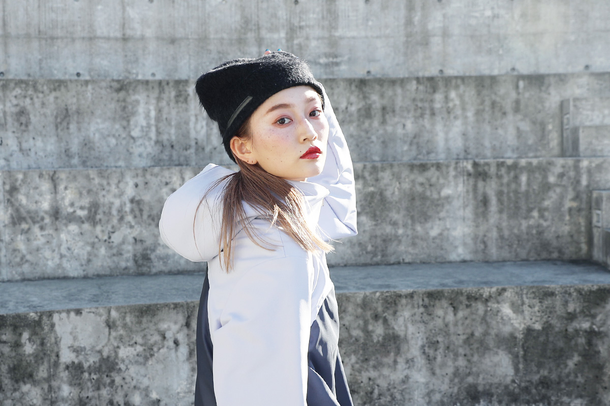 chloma クロマ REFLECT FURRY CAP white ホワイト-