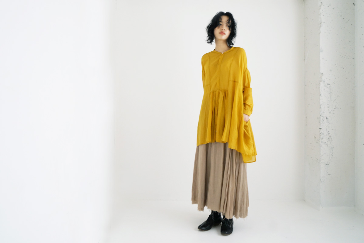 suzuki takayuki スズキタカユキ broad blouse [A231-01/ginkgo]