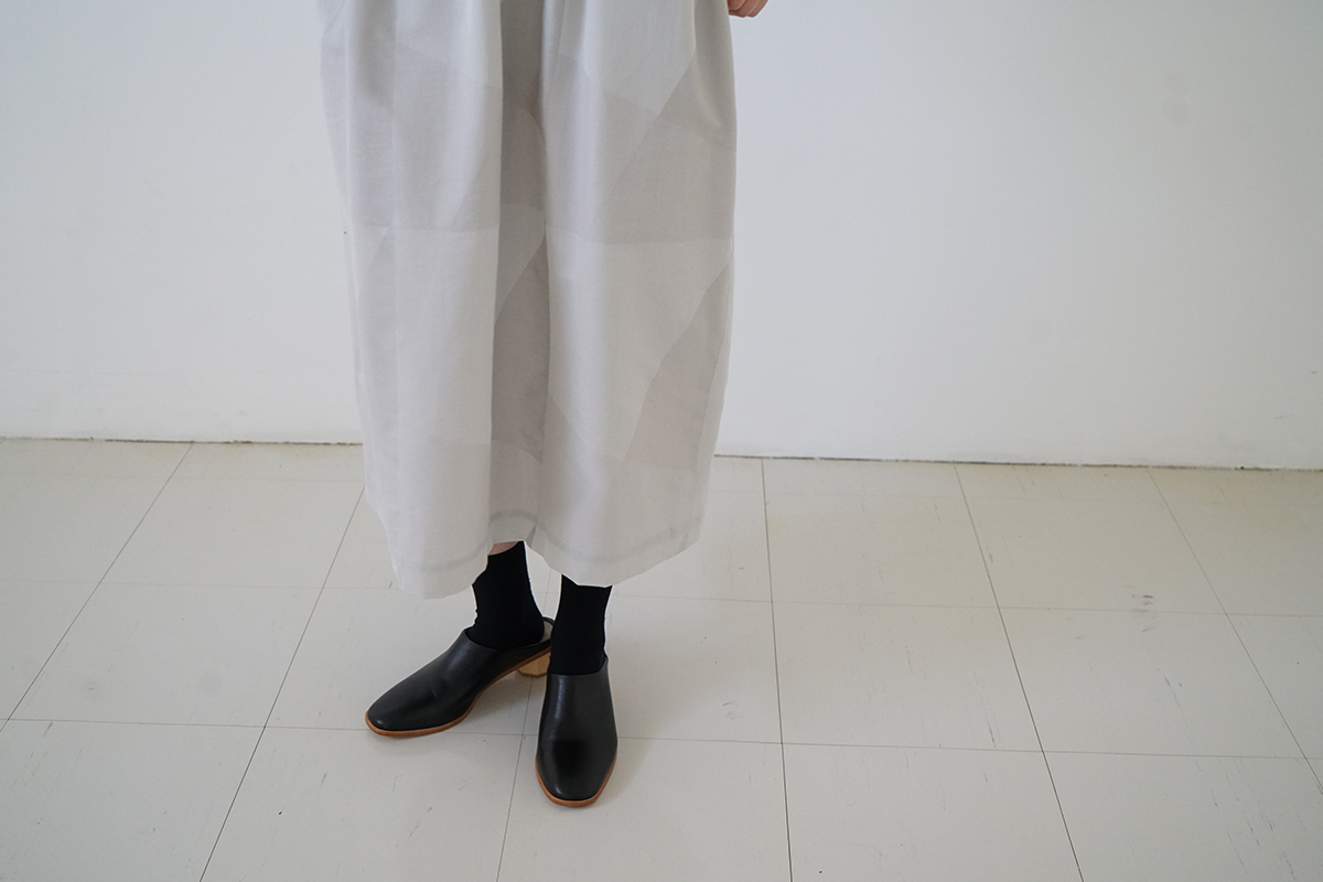 Mochi モチ geometric jumper tuck skirt [ms23-op-03/ash×gray] 幾何学柄ジャンプタックスカート