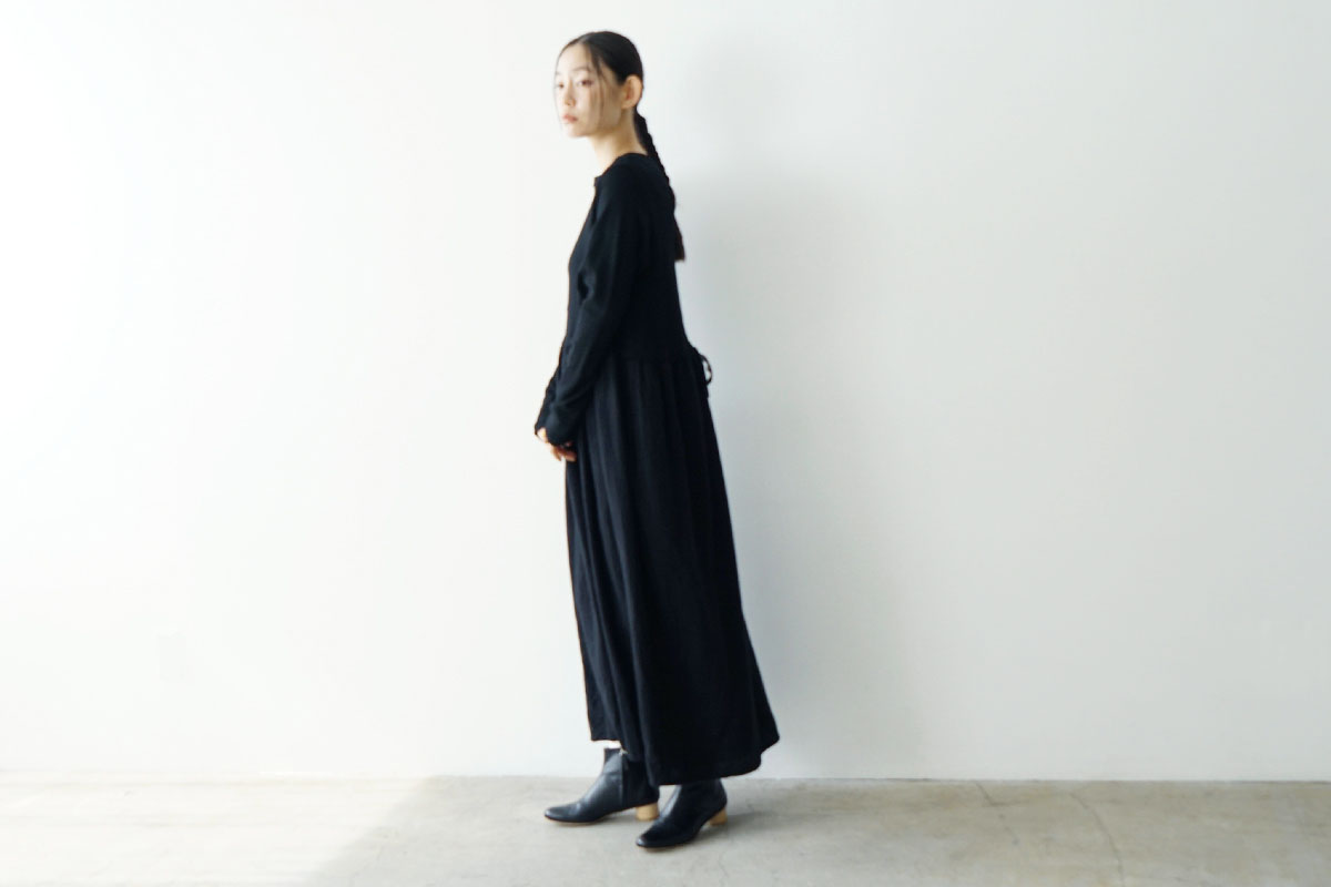 Mochi モチ panel dress[ma24-op-03/black]パネルドレス