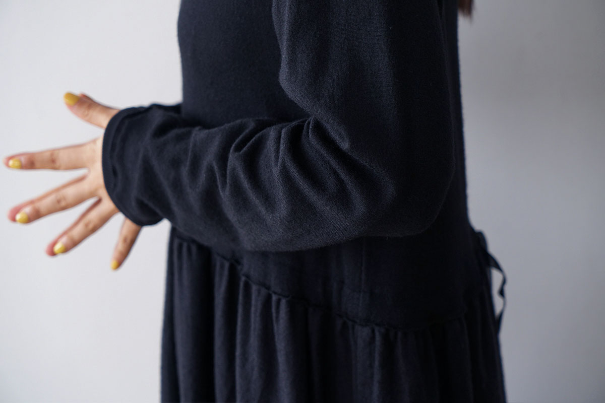 Mochi モチ panel dress[ma24-op-03/black]パネルドレス