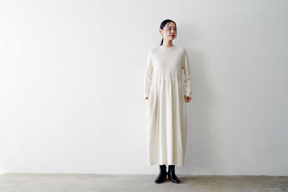 Mochi モチ panel dress[ma24-op-03/off white]パネルドレス