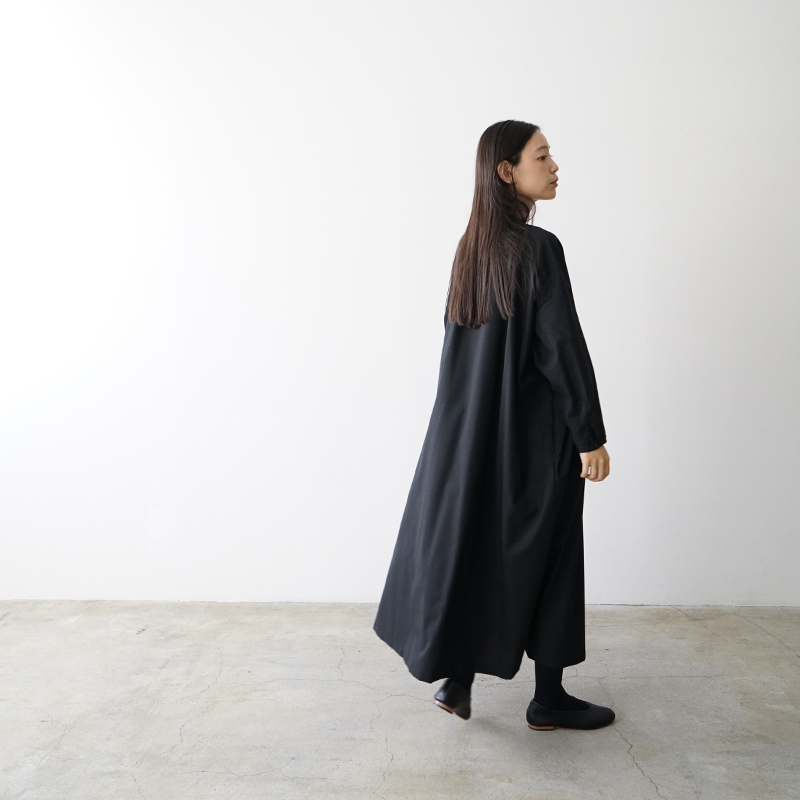 Mochi モチ pullover dress[ma24-op-01/black]プルオーバードレス