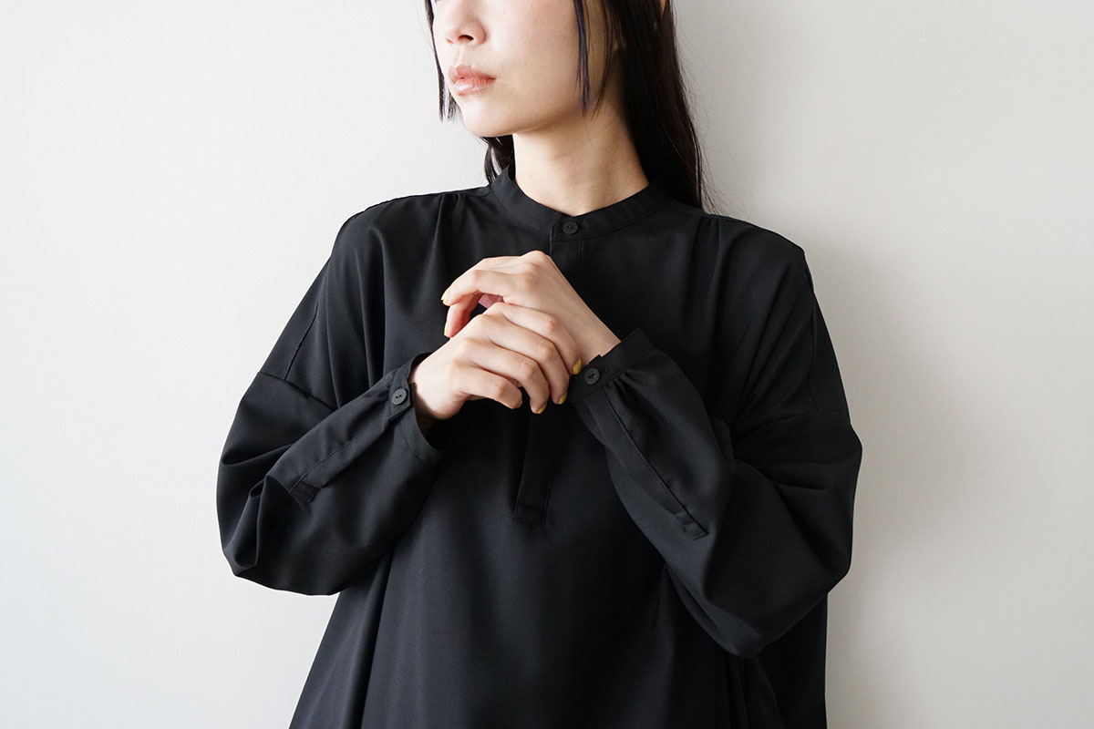 Mochi モチ pullover dress[ma24-op-01/black]プルオーバードレス