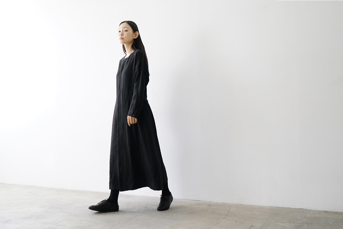 Mochi モチ side gather dress[ma24-op-02/black]サイドギャザードレス