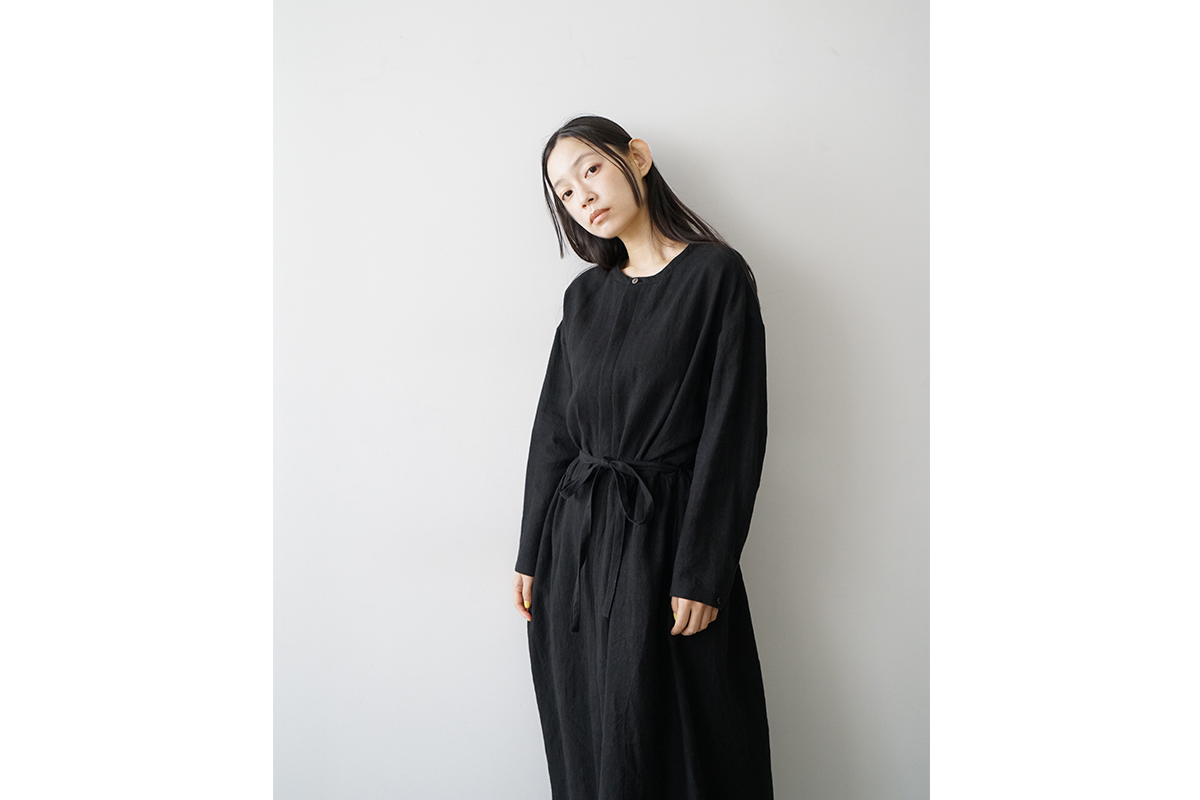 Mochi モチ side gather dress[ma24-op-02/black]サイドギャザードレス