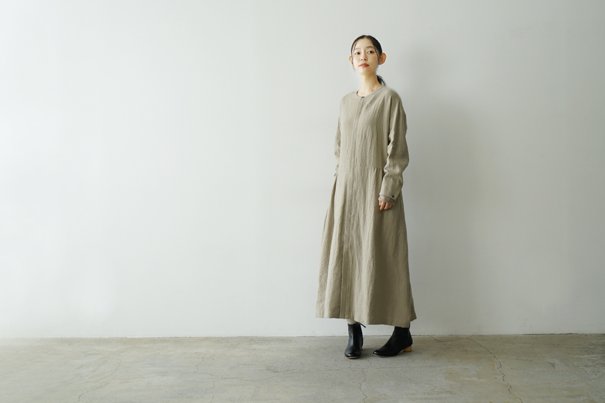 Mochi モチ side gather dress[ma24-op-02/beige]サイドギャザードレス