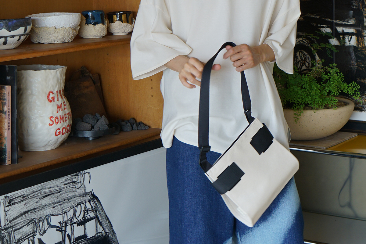 macromauro  マクロマウロ WRAP BAG SHOULDER CANVAS S(NATURAL)