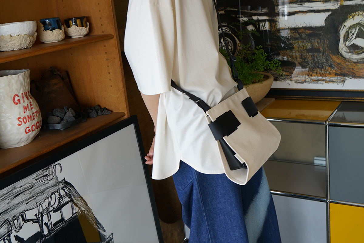 macromauro  マクロマウロ WRAP BAG SHOULDER CANVAS S(NATURAL)