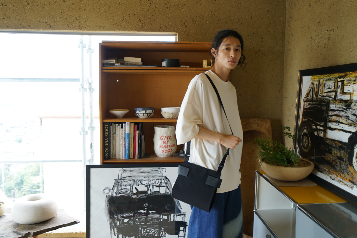 macromauro  マクロマウロ WRAP BAG SHOULDER CANVAS S(BLACK)