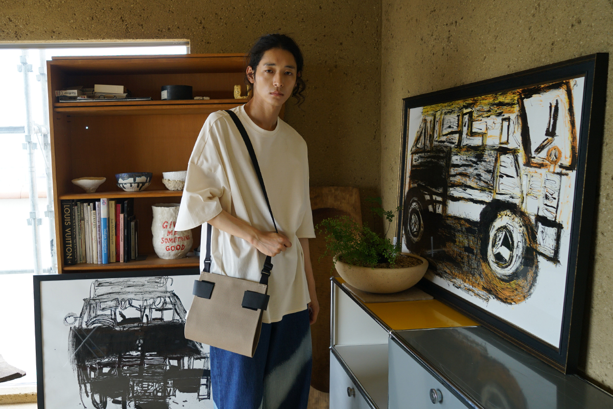 macromauro  マクロマウロ WRAP BAG SHOULDER CANVAS S(BEIGE)