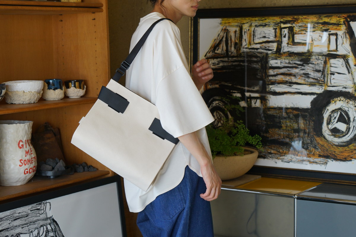 macromauro  マクロマウロ WRAP BAG SHOULDER CANVAS M(NATURAL)