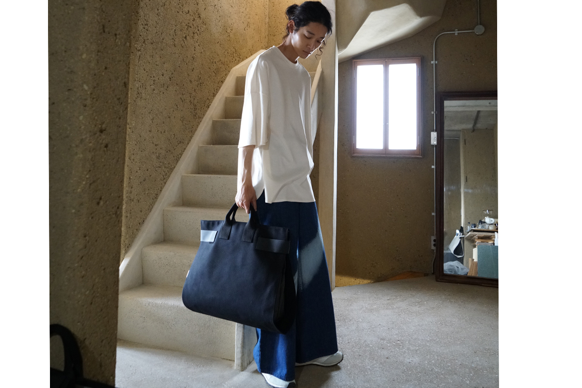 macromauro  マクロマウロ WRAP BAG TOTO CANVAS L(BLACK)