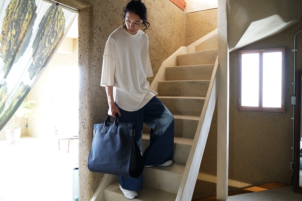 macromauro  マクロマウロ WRAP BAG TOTO CANVAS L(BLACK)