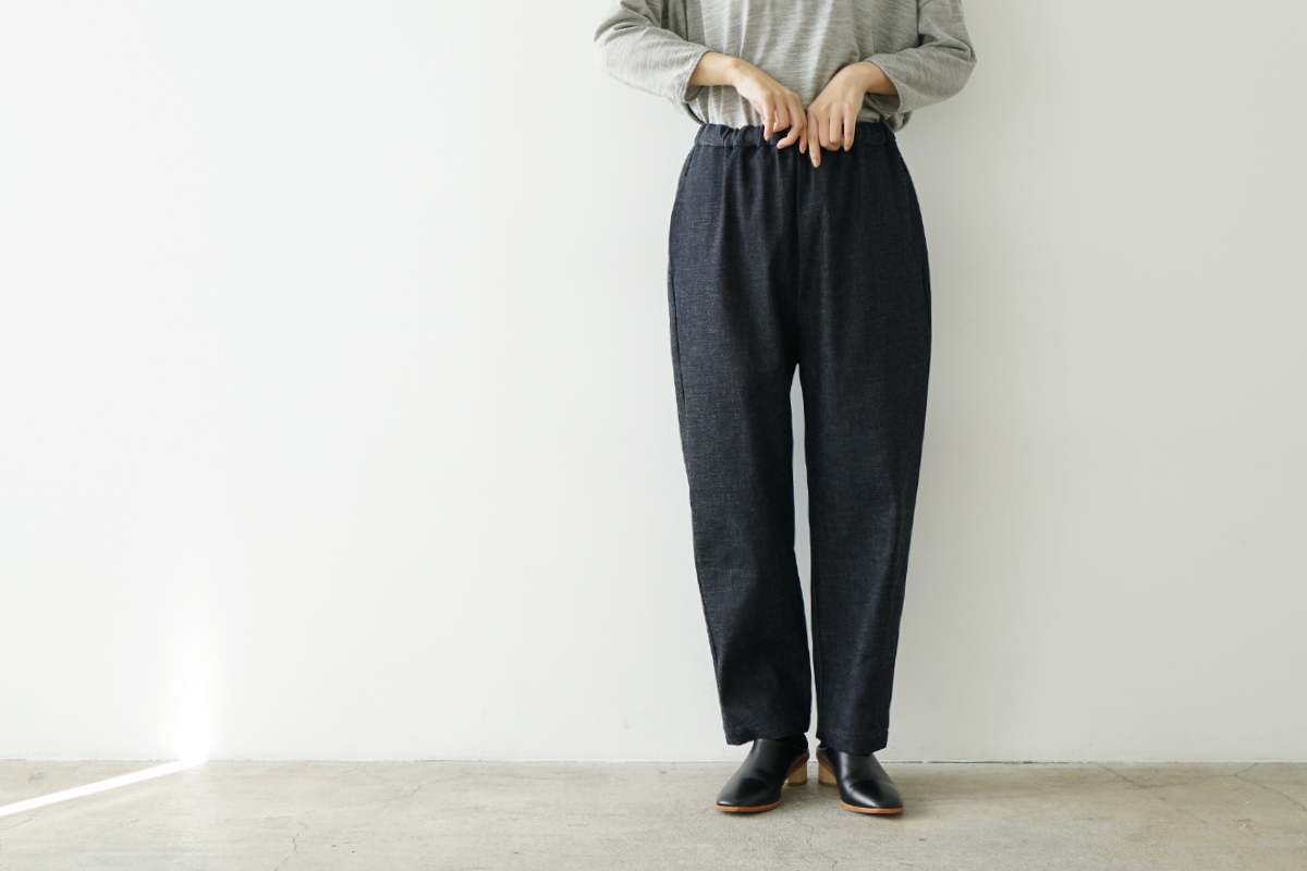 Mochi モチ denim tapered easy pants デニムテーパードパンツ 