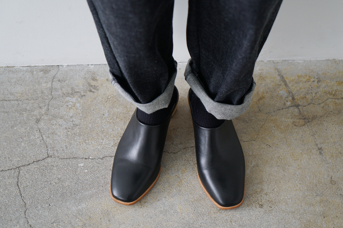 Mochi モチ denim tapered easy pants デニムテーパードパンツ 