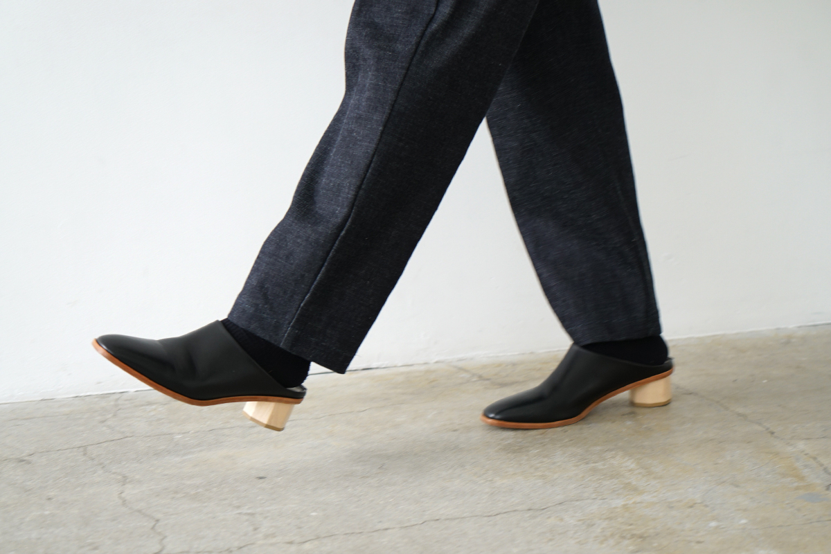 Mochi モチ denim tapered easy pants デニムテーパードパンツ 