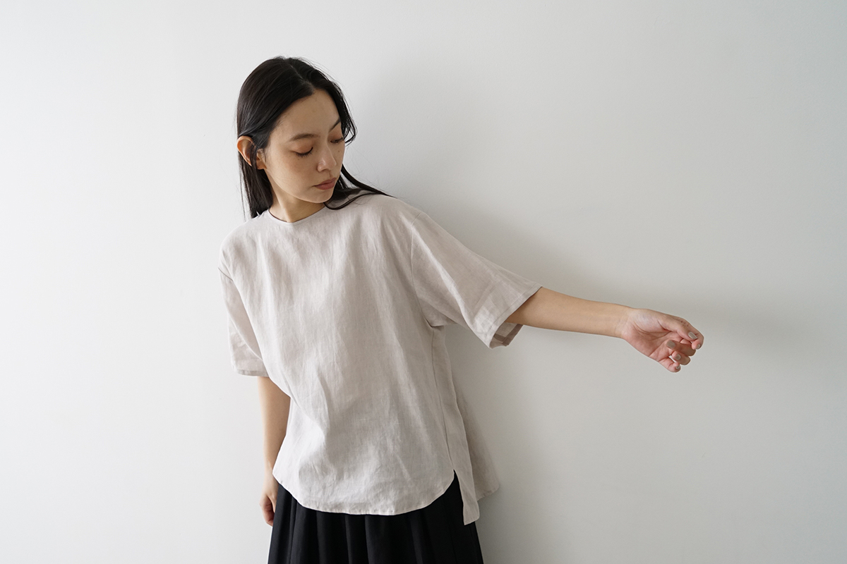 Mochi モチ pullover blouse [sand] フレンチリネンブラウス 