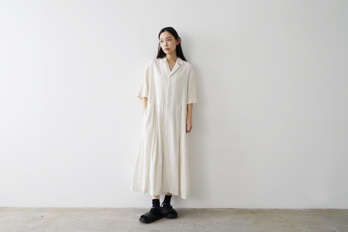 Mochi モチ open collar dress [off white] オープンカラーワンピース