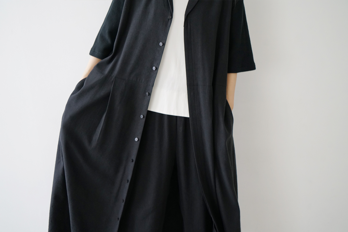 Mochi モチ open collar dress [black] オープンカラーワンピース