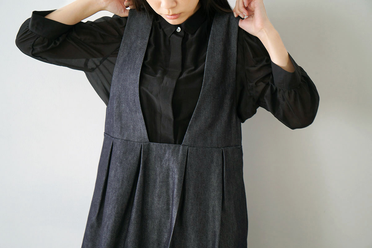 Mochi モチ silk denim jumper skirt ジャンパースカート