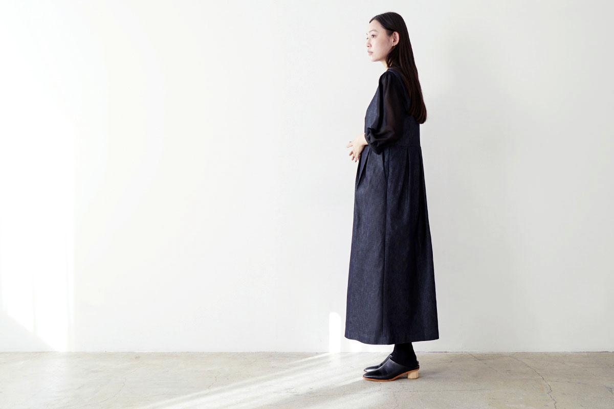 Mochi モチ silk denim jumper skirt ジャンパースカート
