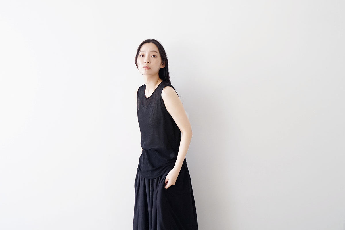 Mochi モチ tank top [black] タンクトップ