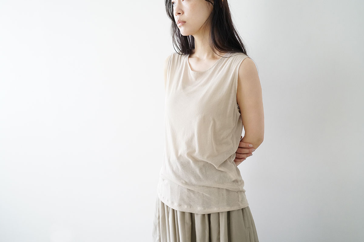 Mochi モチ tank top [sand] タンクトップ