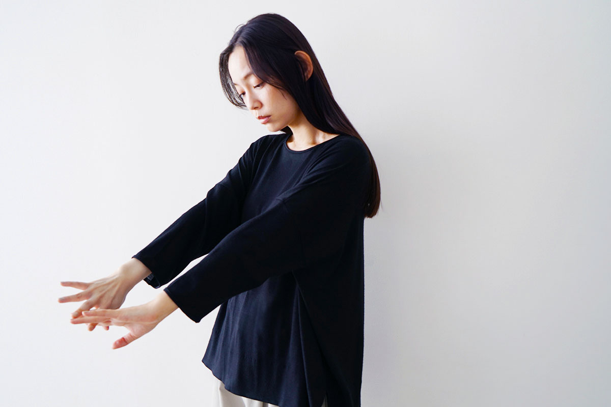 Mochi モチ three quarter sleeve t-shirt [black] 七分丈Tシャツ