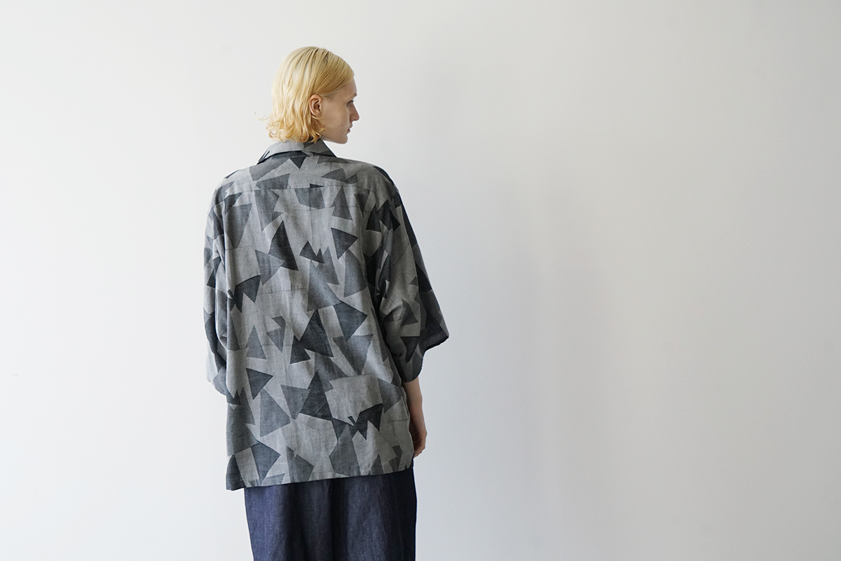 VU ヴウ geometric open collar shirt  [WHITE×BLACK］幾何学開襟シャツ vu-sht-005