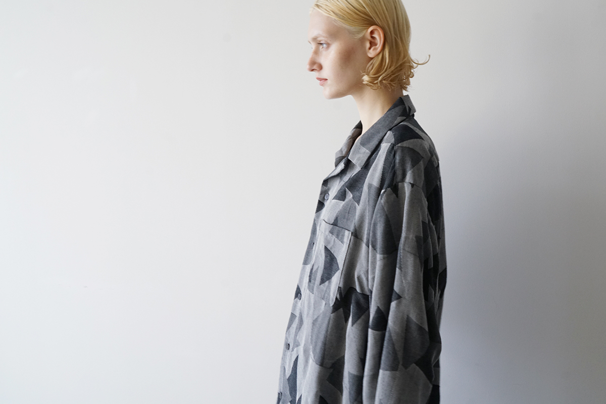 VU ヴウ geometric open collar shirt  [WHITE×BLACK］幾何学開襟シャツ vu-sht-005