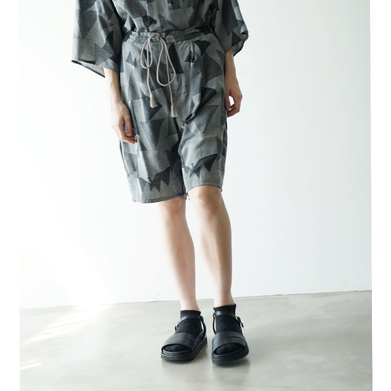 VU ヴウ geometric easy short pants [WHITE×BLACK]  幾何学ショートパンツ vu-pnt-010