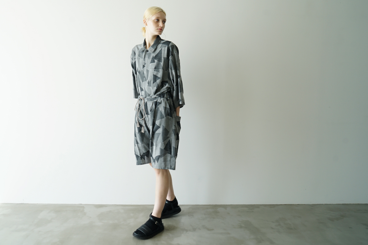 VU ヴウ geometric easy short pants [WHITE×BLACK]  幾何学ショートパンツ vu-pnt-010