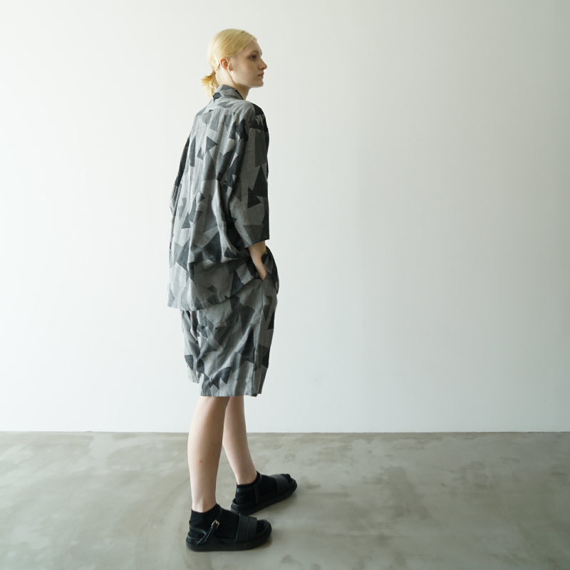 VU ヴウ geometric easy short pants [WHITE×BLACK]  幾何学ショートパンツ vu-pnt-010