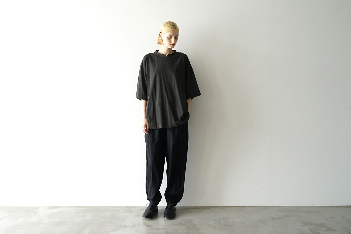 VU ヴウ stand color t-shirt  [GRAPHITE］バルーンTシャツ vu-cut-005