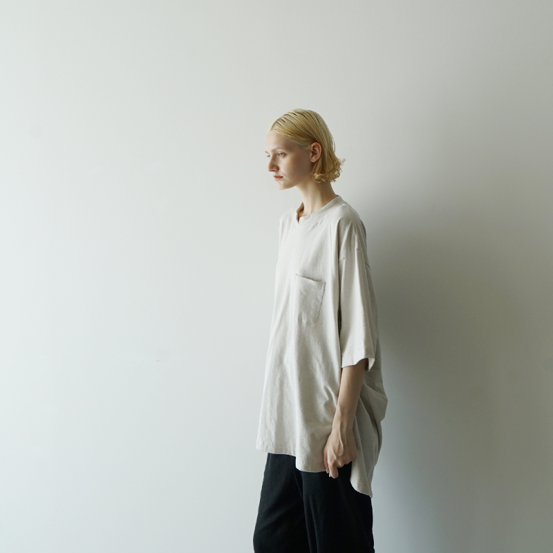 VU ヴウ stand color t-shirt [CHALK］バルーンTシャツ vu-cut-005