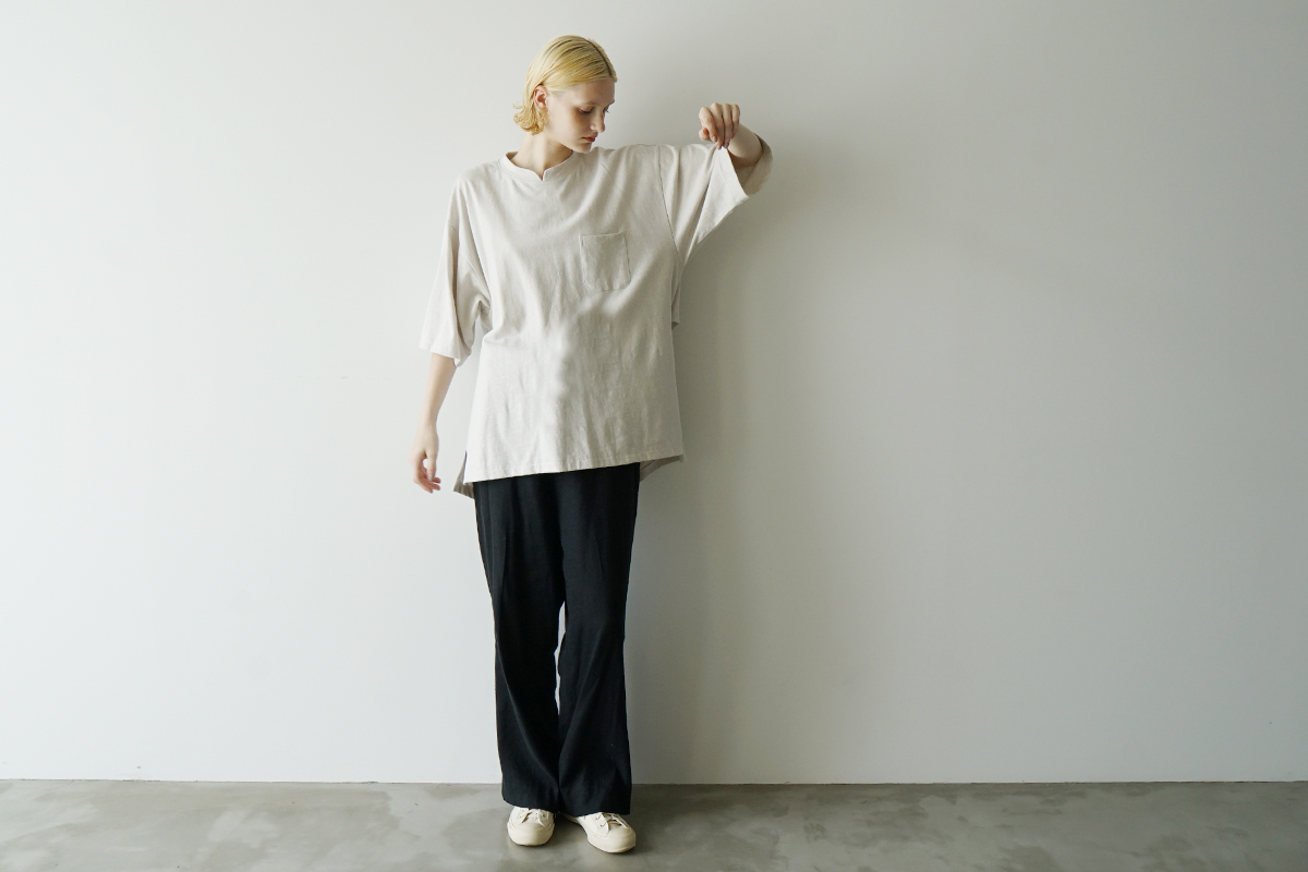 VU ヴウ stand color t-shirt [CHALK］バルーンTシャツ vu-cut-005